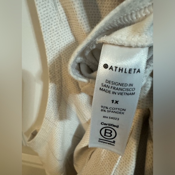 Athleta Farallon Printed Romper Spliced Magic Veil Gray - Picture 4 of 7